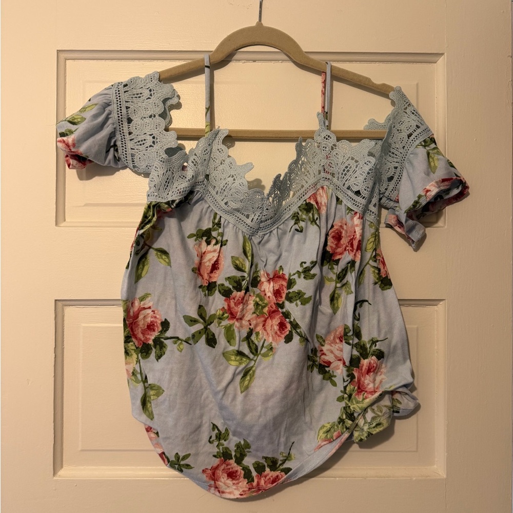 Floral Lace Trim Off-Shoulder Top